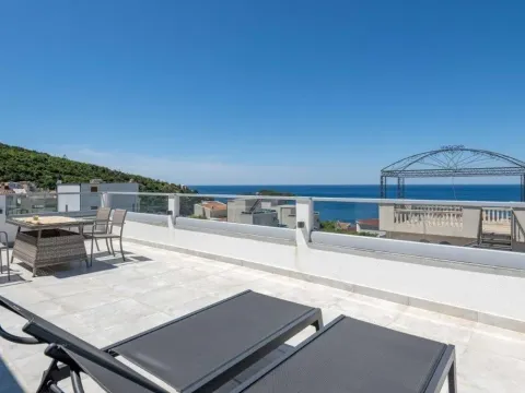 Prodaja, kuća, 272m², Utjeha, Bar - image 11