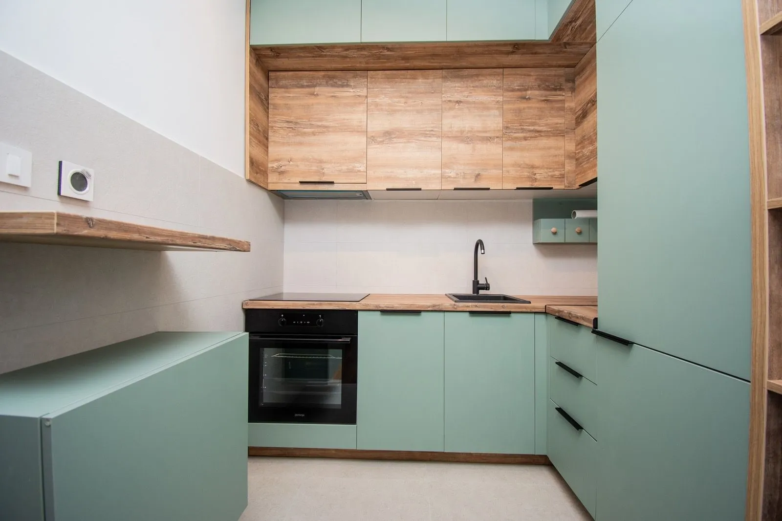 Izdavanje, stan, 50m², Tološi, Podgorica