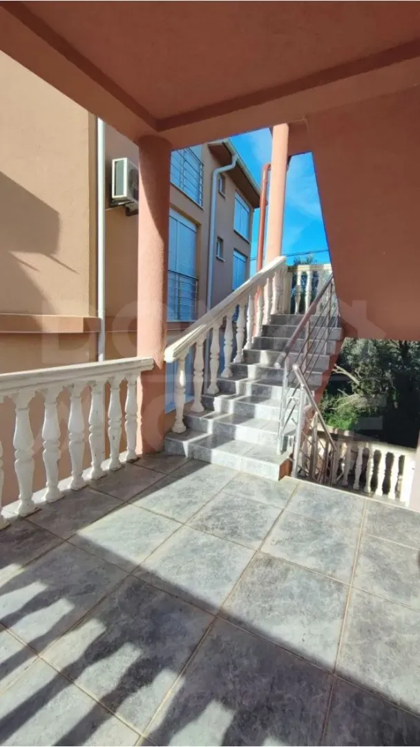 Rent, house, 300m², Tivat, Crna Gora