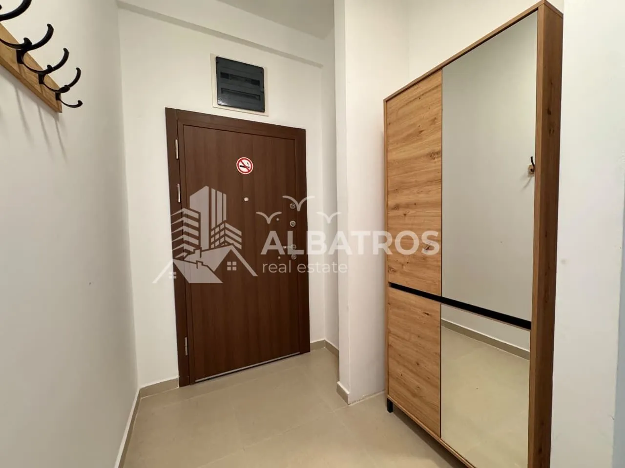 Rent, one bedroom apartment, 50m², Centar, Bar