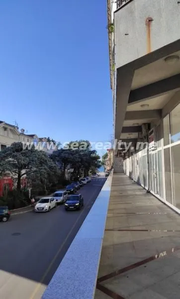 Sale, office space, 53m², Centar, Tivat