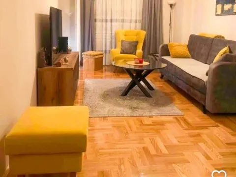 Izdavanje, jednosoban stan, 45m², Zabjelo, Podgorica - image 1