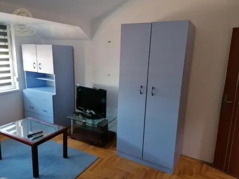 Izdavanje, garsonjera, 32m², Telep, Novi Sad Sve Podlokacije - image 2