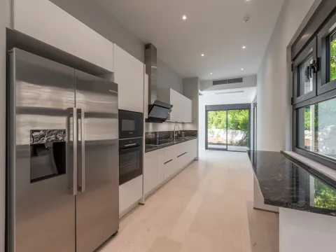 Prodaja, kuća, 558m², Đuraševići, Tivat - image 16