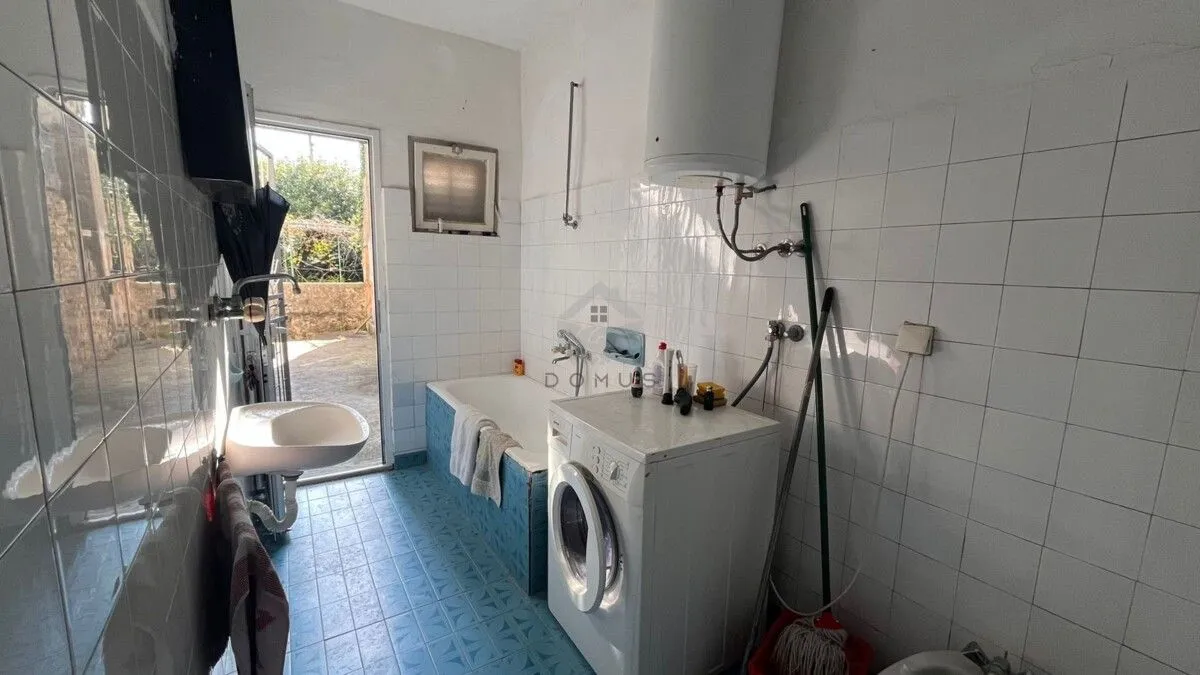 Prodaja, kuća, 370m², Kotor, Crna Gora