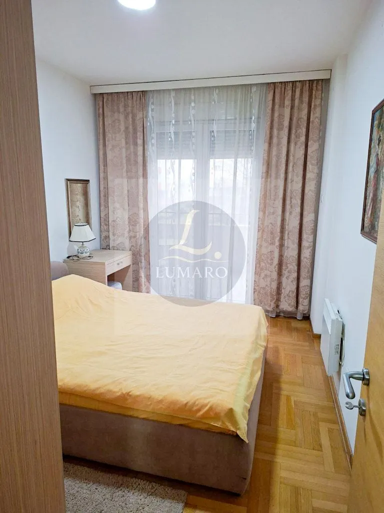 Prodaja, jednosoban stan, 50m², Krivi Most, Podgorica