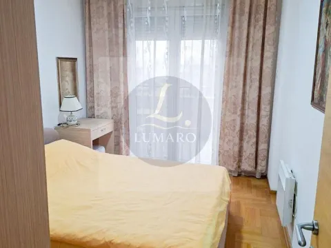 Prodaja, jednosoban stan, 50m², Krivi Most, Podgorica - image 5