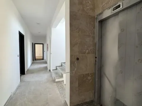 Sale, one bedroom apartment, 48m², Ulcinj, Crna Gora - image 7