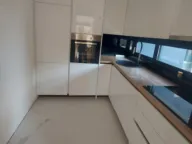Izdavanje, dvosoban stan, 100m2, Dalmatinska ulica, Podgorica