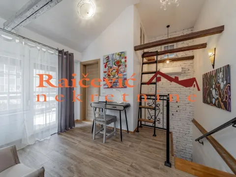 Izdavanje, kuća, 80m², Cvetni Trg, Vračar Sve Podlokacije - image 18