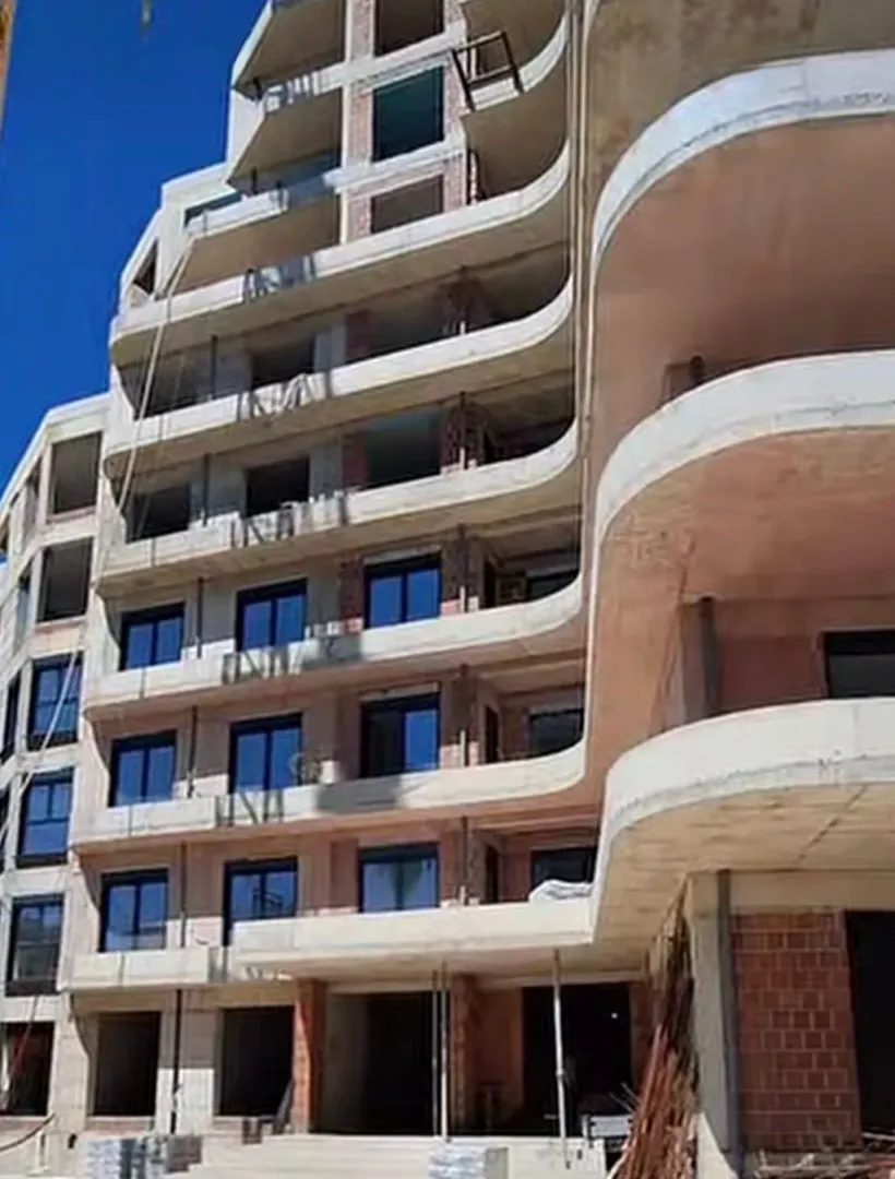 Prodaja, jednosoban stan, 51m², Centar, Bar