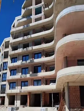 Prodaja, jednosoban stan, 51m², Centar, Bar - image 1