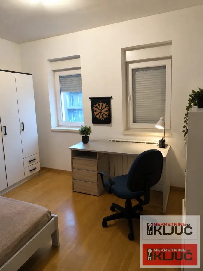 Prodaja, trosoban stan, 86m², Bulevar Oslobodjenja, Novi Sad Sve Podlokacije