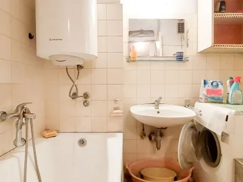 Prodaja, trosoban stan, 90m², Aleksinac, Niš - image 9