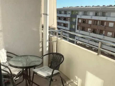 Prodaja, jednosoban stan, 49m², Central Point, Podgorica - image 6