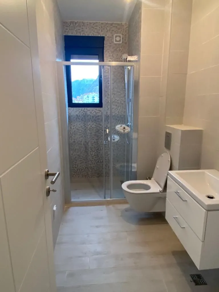 Sale, apartment, 46m², Dobrota, Kotor