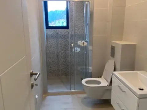 Sale, apartment, 46m², Dobrota, Kotor - image 3