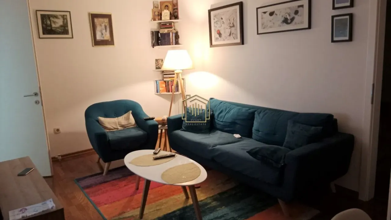 Izdavanje, jednosoban stan, 45m², Pobrežje, Podgorica