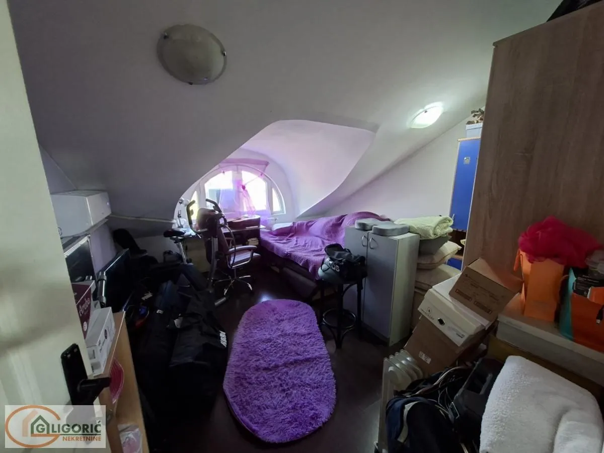 Prodaja, četvorosoban stan, 82m², Gornji Grad Margita, Pančevo