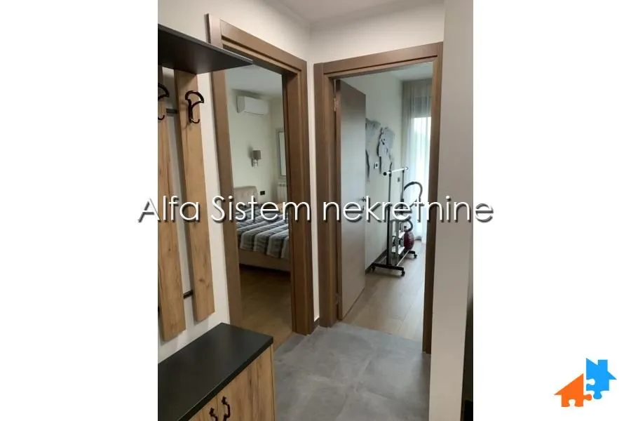 Rent, three bedroom apartment, 90m², Čukarica, Beograd