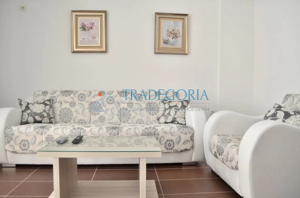 Prodaja, dvosoban stan, 68m², Dobra Voda, Bar