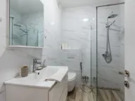 Rent, studio apartment, 25m², Bečići, Budva - image 12