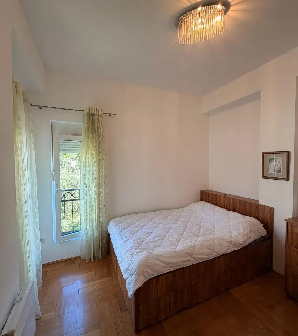 Prodaja, dvosoban stan, 78m², Lazi, Budva