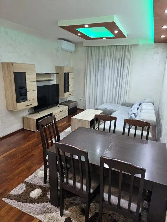 Prodaja, jednosoban stan, 40m², Stari Aerodrom, Podgorica