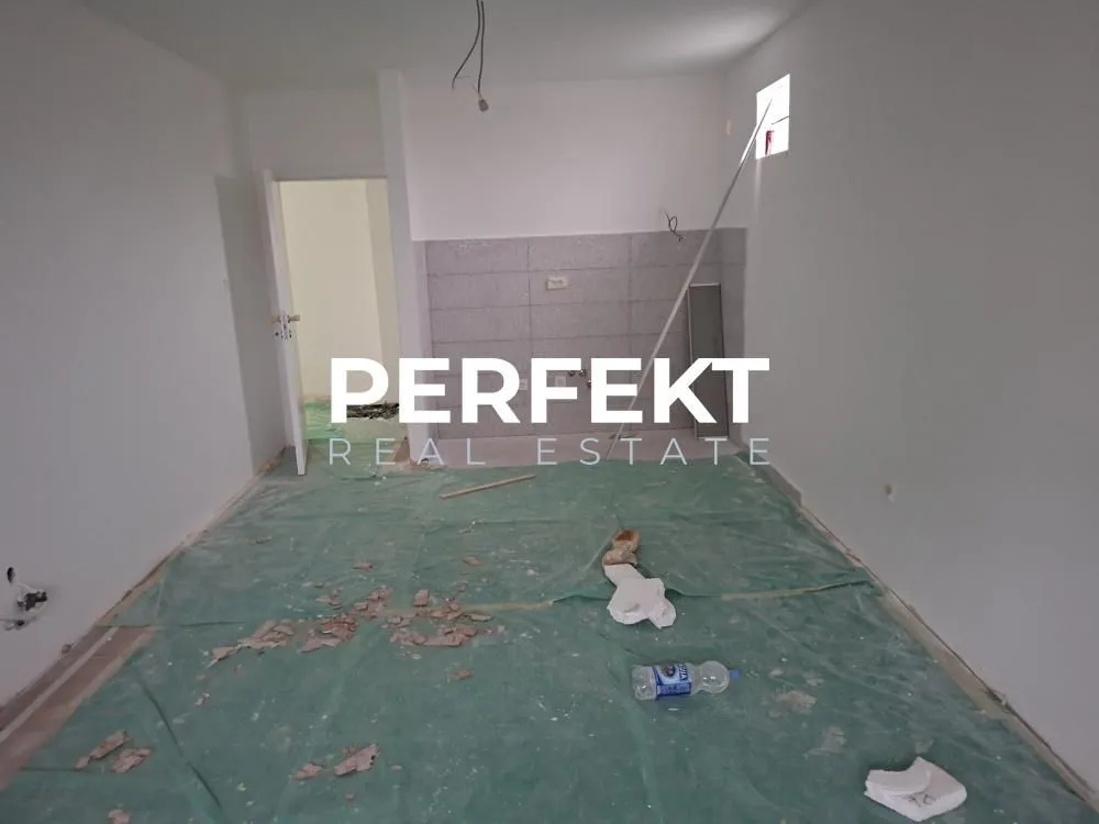Prodaja, dvosoban stan, 47m², Centar, Pančevo