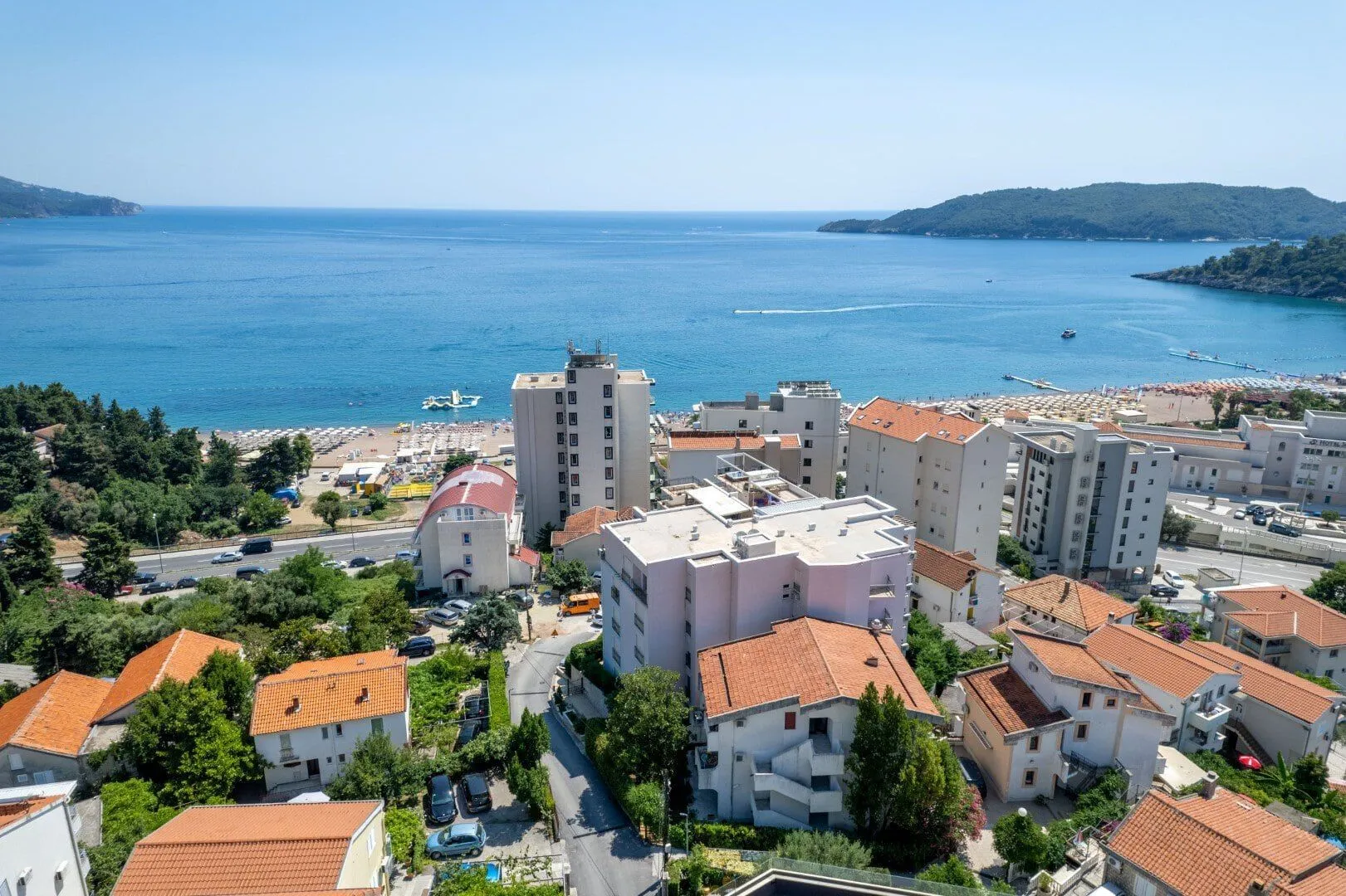 Prodaja, dvosoban stan, 265m², Bečići, Budva
