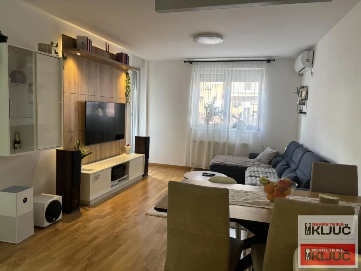 Sale, two bedroom apartment, 55m², Petrovaradin, Novi Sad