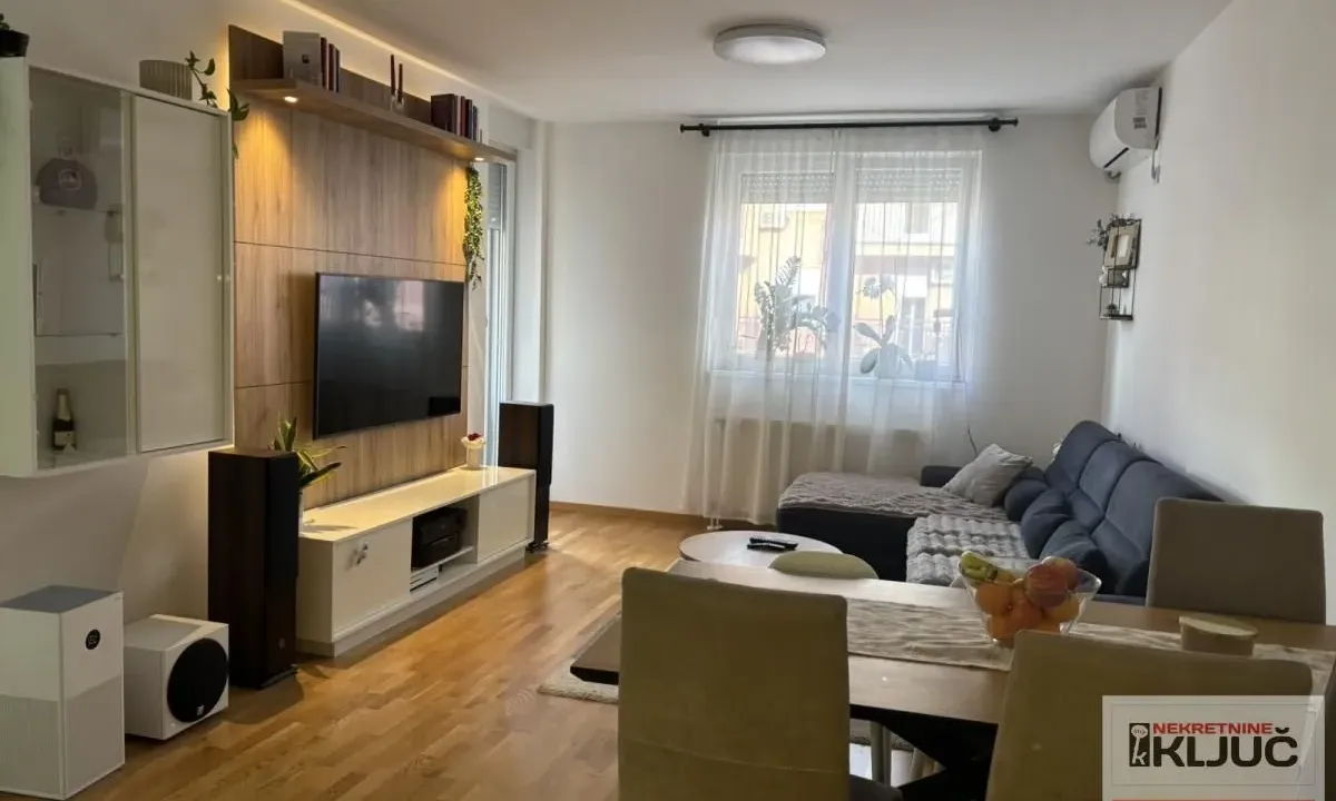 Sale, two bedroom apartment, 55m², Petrovaradin, Novi Sad