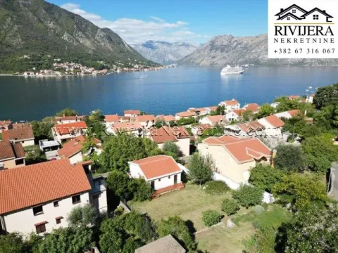 Prodaja, kuća, 190m², Dobrota, Kotor - image 1