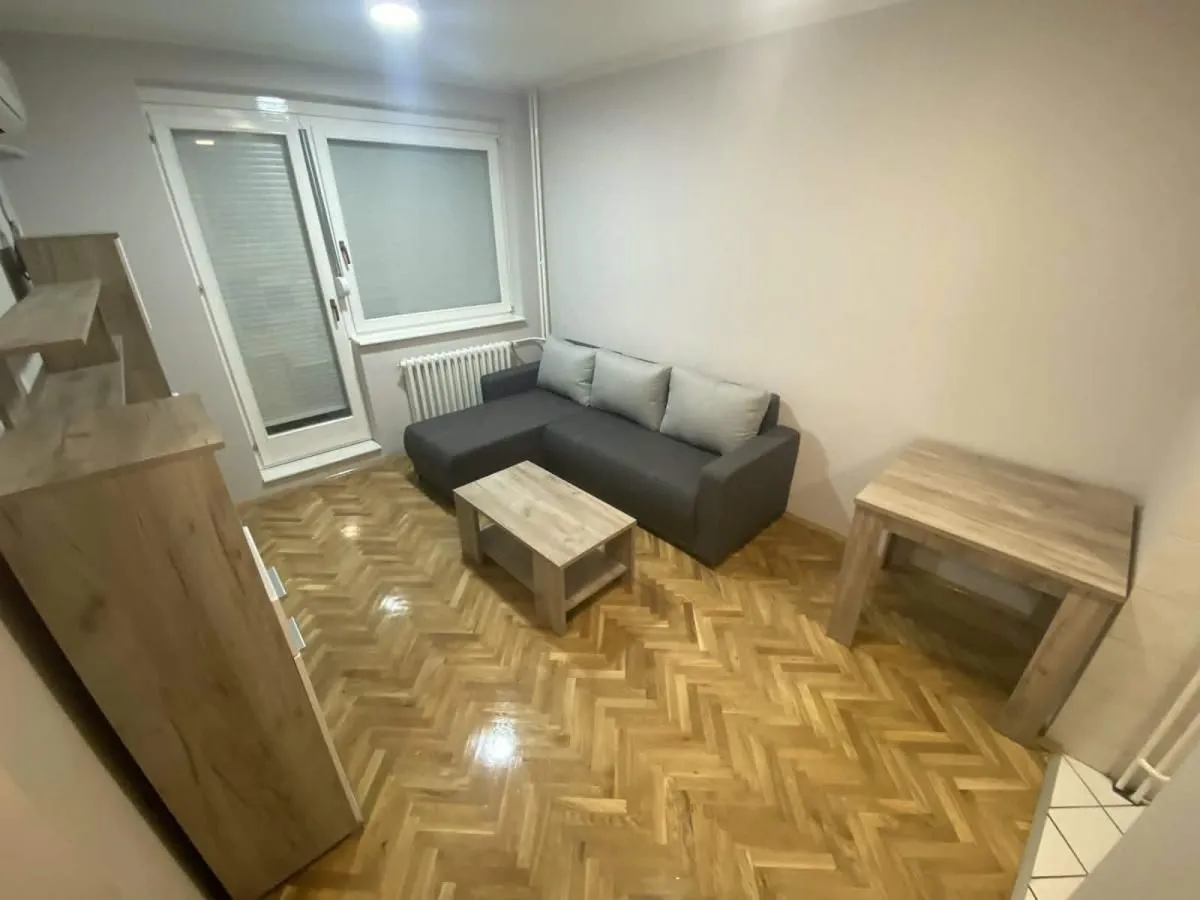 Izdavanje, jednosoban stan, 37m², Podbara, Novi Sad Sve Podlokacije