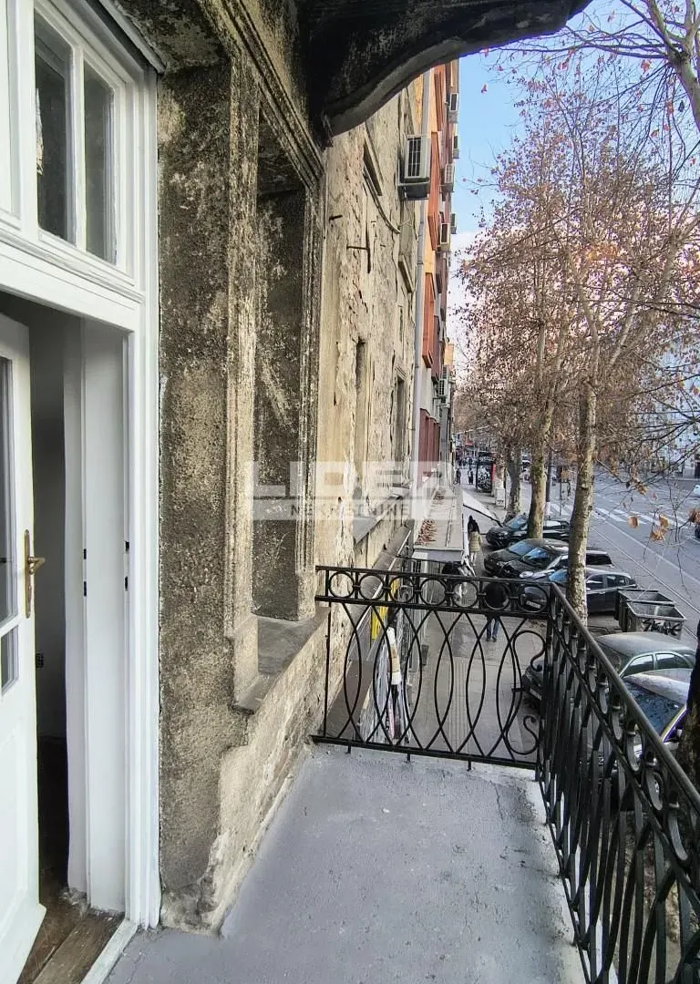 Sale, two bedroom apartment, 87m², Stari Grad, Beograd