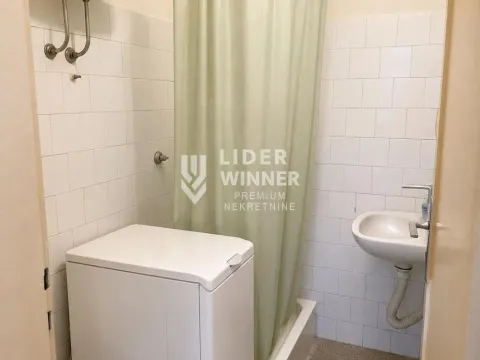 Prodaja, stan, 23m², Stari Grad, Beograd - image 4
