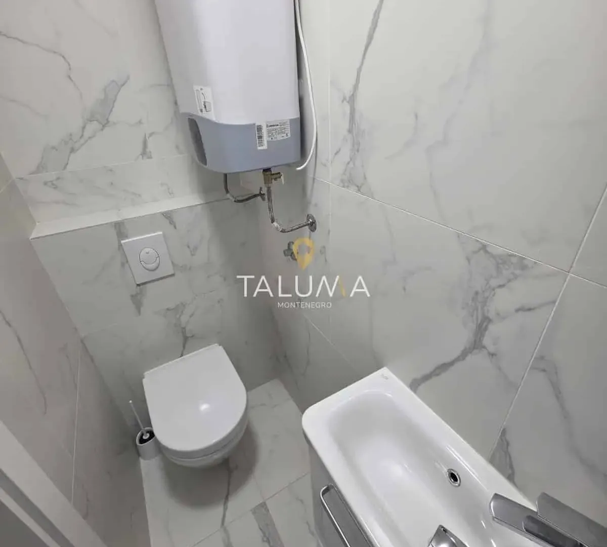 Izdavanje, trosoban stan, 130m², Dalmatinska ulica, Podgorica