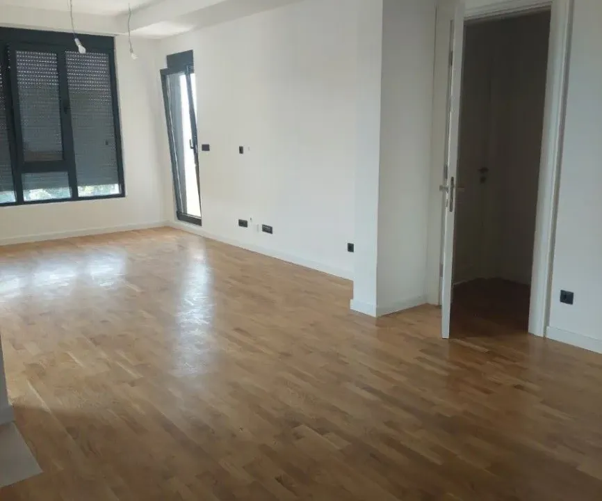 Rent, office space, 83m², City Kvart, Podgorica
