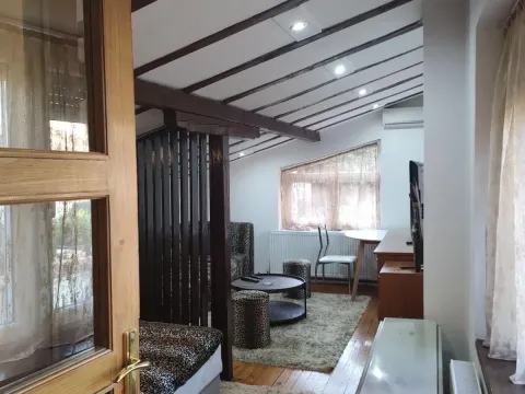 Rent, one bedroom apartment, 43m², Centar, Niš - image 1