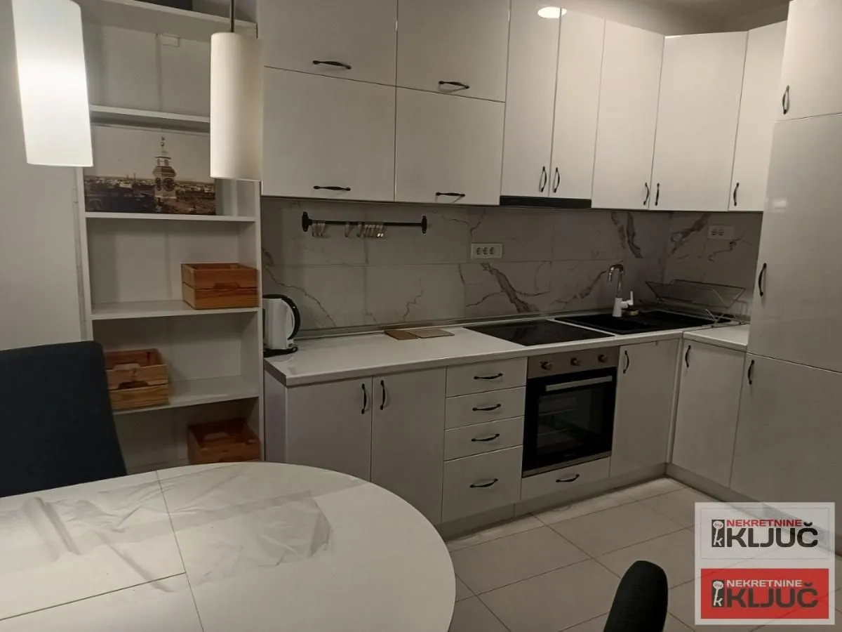 Prodaja, dvosoban stan, 55m², Podbara, Novi Sad Sve Podlokacije