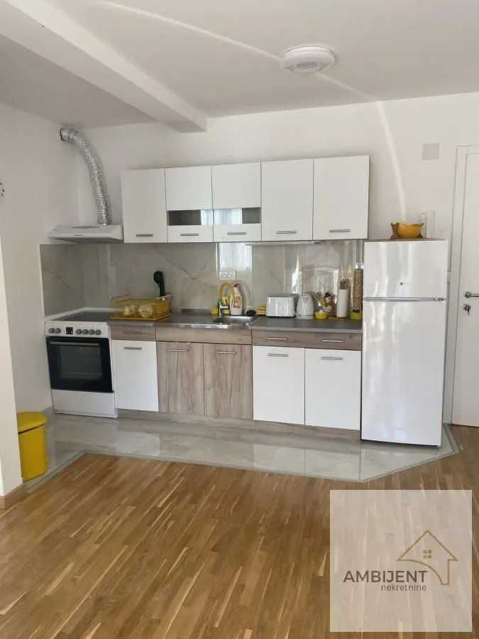 Prodaja, dvosoban stan, 47m², Vrnjačka Banja, Srbija