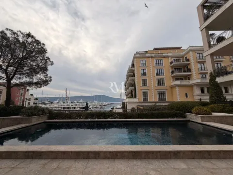 Rent, one bedroom apartment, 66m², Porto Montenegro, Tivat - image 8