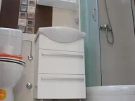 Izdavanje, dvosoban stan, 80m², Centar, Tivat - image 17