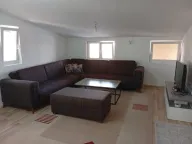 Izdavanje, dvosoban stan, 70m², Stari Aerodrom, Podgorica - image 3