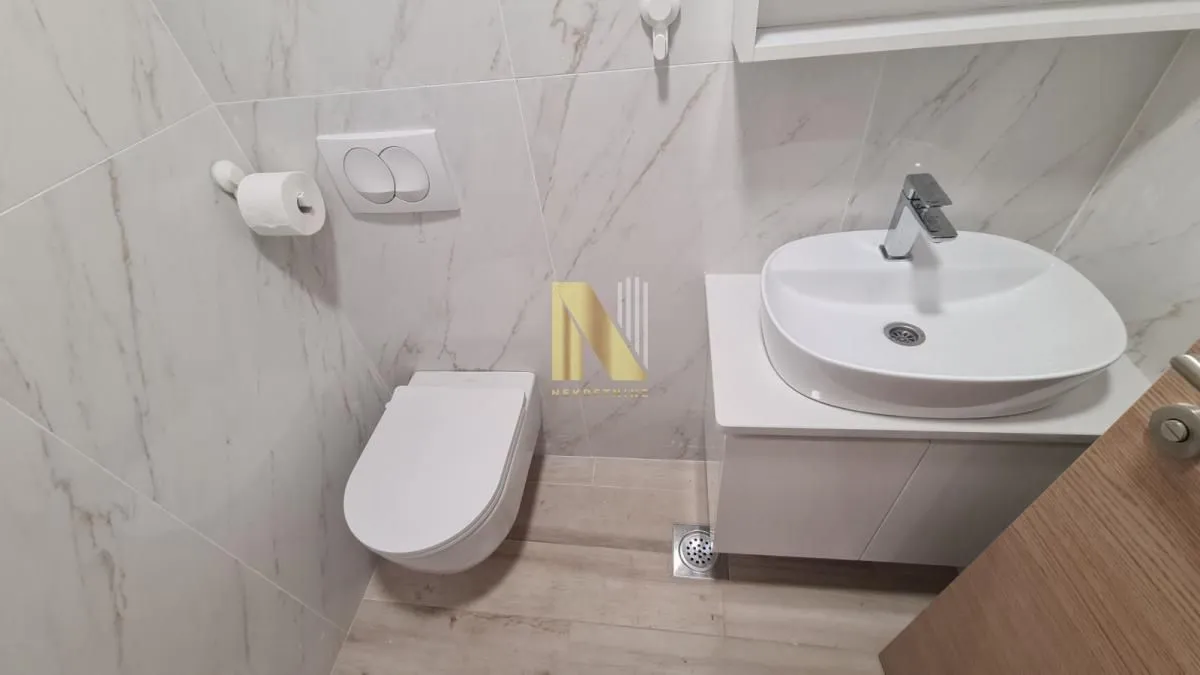 Izdavanje, dvosoban stan, 45m², Bulevar Oslobodjenja, Novi Sad Sve Podlokacije