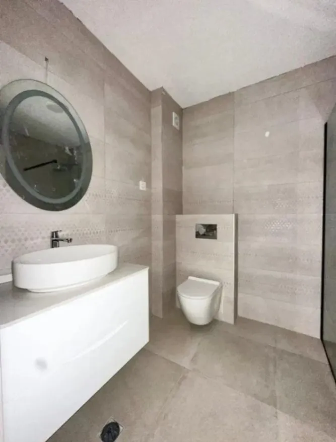 Prodaja, dvosoban stan, 69m², Šušanj, Bar
