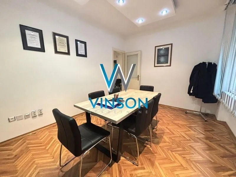 Izdavanje, poslovni prostor, 65m², Centar, Novi Sad