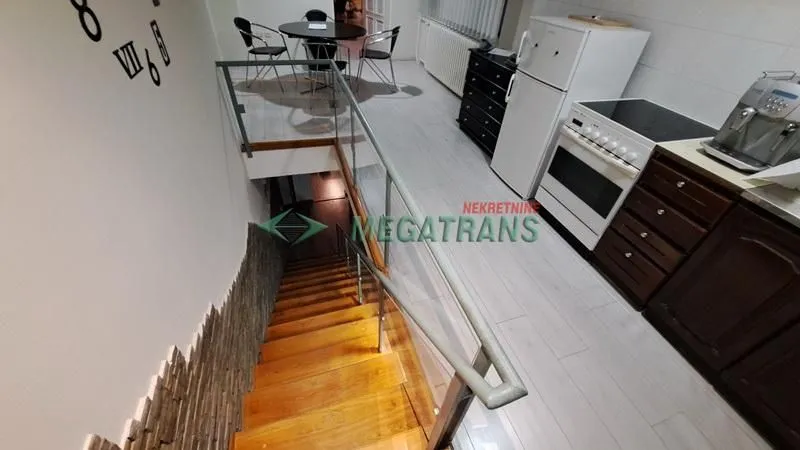Rent, office space, 100m², Banatić, Novi Sad Sve Podlokacije
