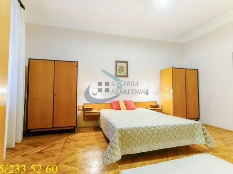 Izdavanje, četvorosoban stan, 113m², Stari Grad, Beograd - image 14