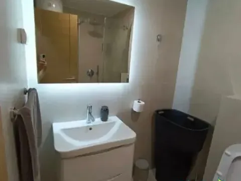 Izdavanje, jednosoban stan, 45m², City Kvart, Podgorica - image 2